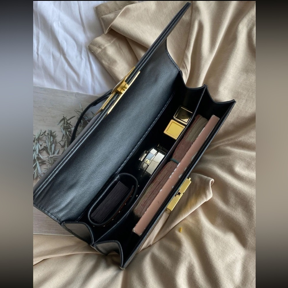 Black Crossbody / Shoulder Bag with gold accents - Picture 9 of 10